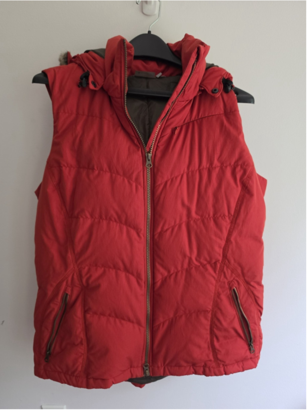 Athleta Red-Orange Down Puffer Vest Removable Faux-Fur Hood Women's XL Gorgeous